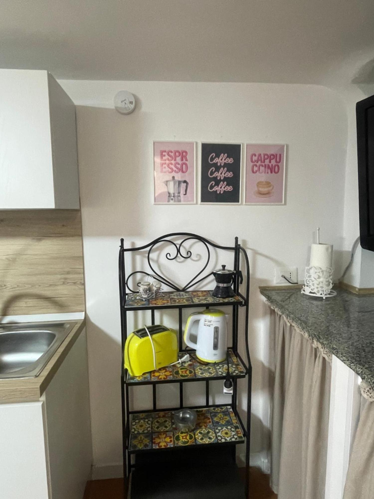 Dimora Nel Vico Apartment โมโนโปลี ภายนอก รูปภาพ